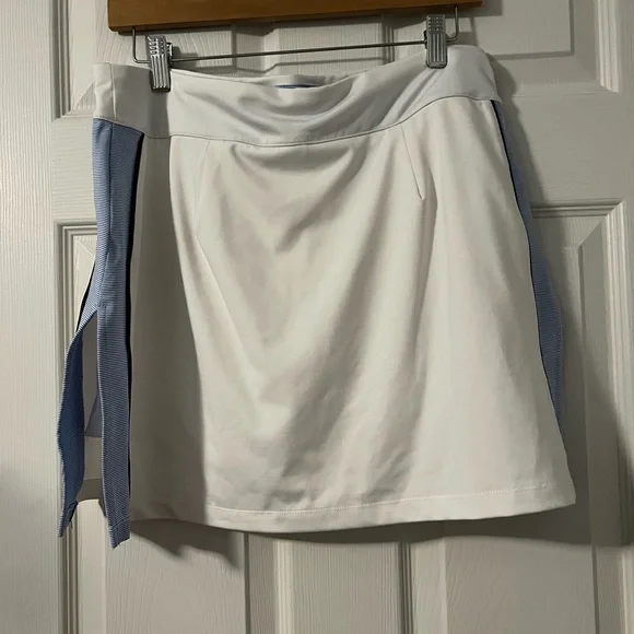 EUC white and blue Izod golf skirt - Picture 3 of 6